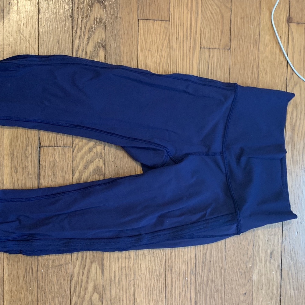 Lulu lemon high waisted leggings with mesh detail